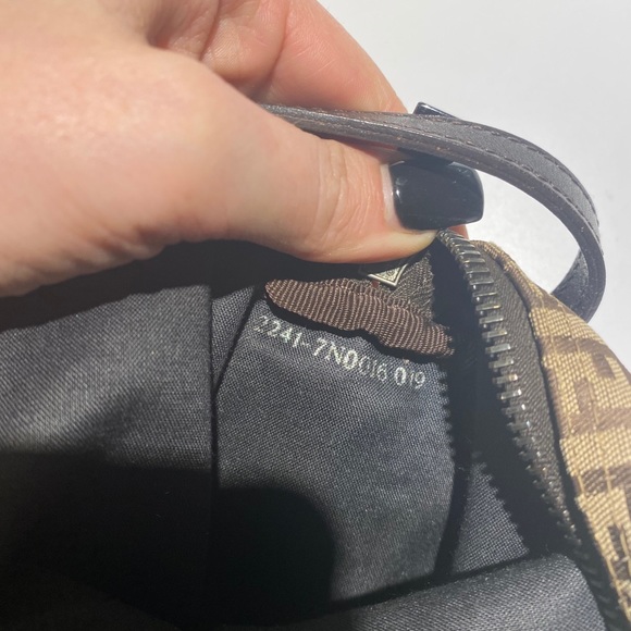 Authentic Fendi brown mini bag - Picture 7 of 9